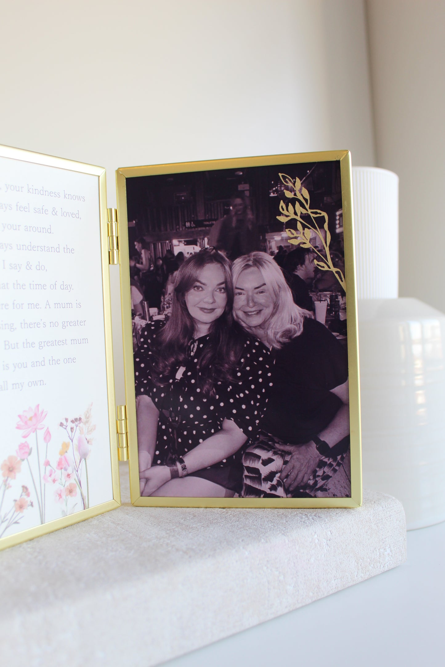 Booklet Frame